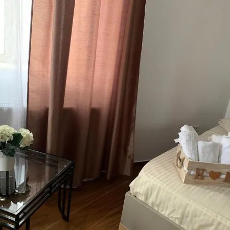 Premier By Twin Mamaia