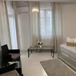Premier By Twin Apartamento