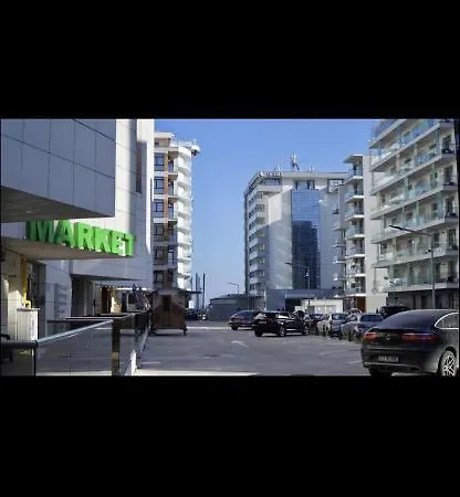 Premier By Twin Mamaia