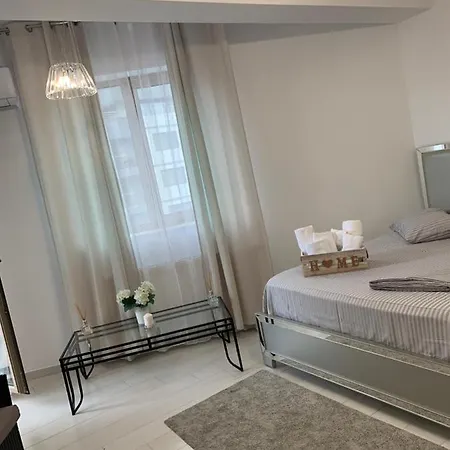 Premier By Twin Apartment Mamaia